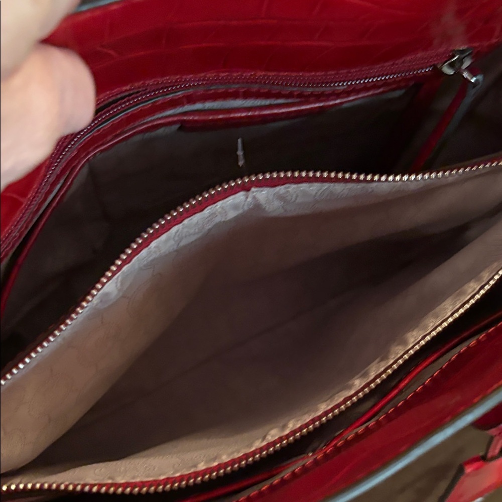 Michael Kors Dillon Large Red Croc-Embossed Satchel - Picture 13 of 16